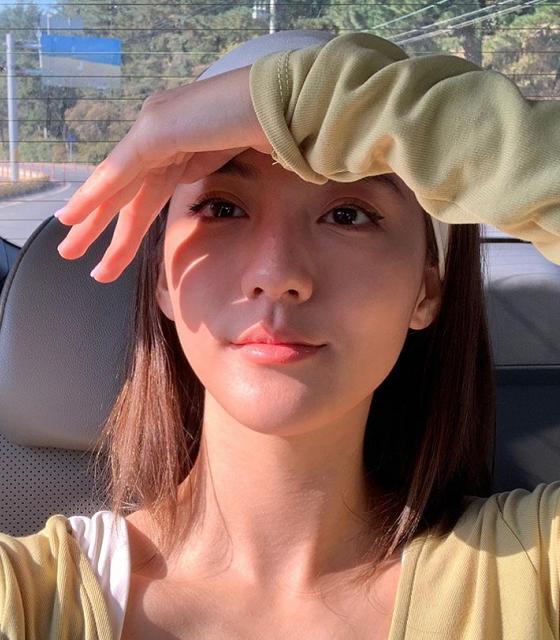 嫁豪门无望?吴千语晒照自称"丐帮",与男友恋情对方总不想公开