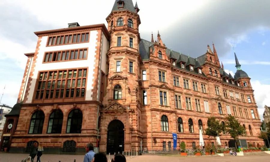 威斯巴登德国中西部城市,黑森州首府