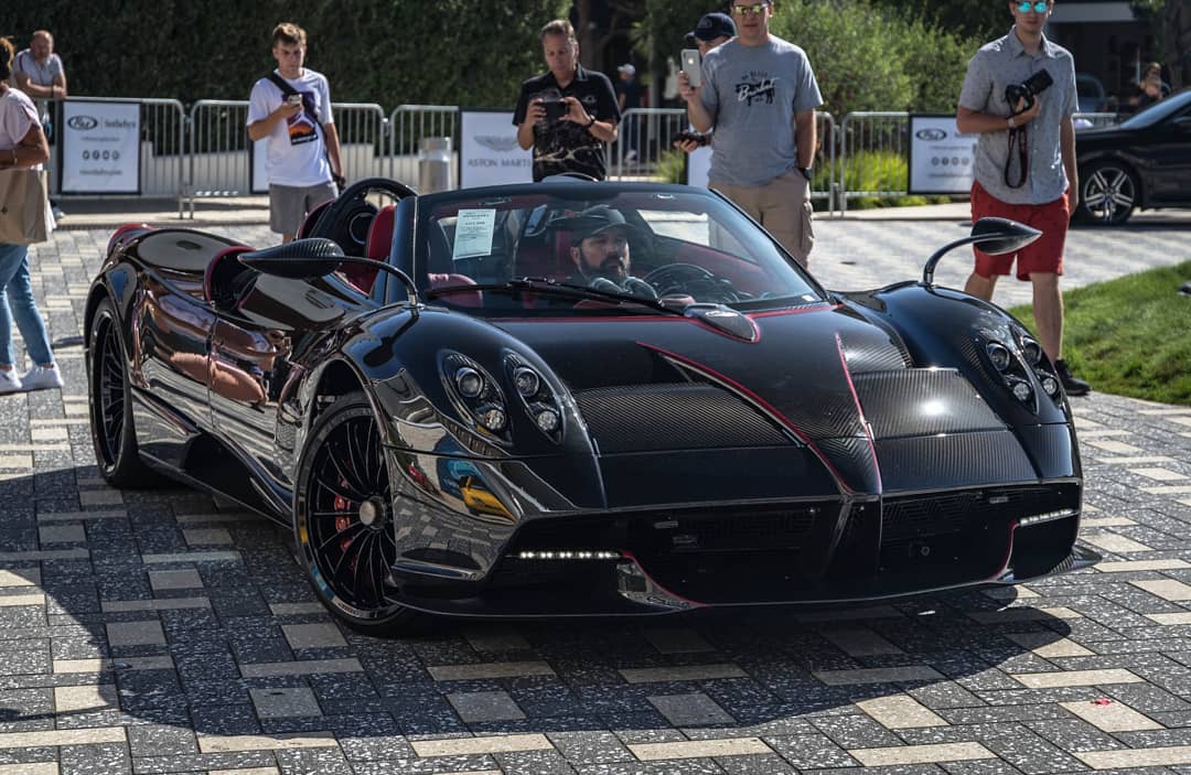 帕加尼huayra敞篷版实车拉风的运动感