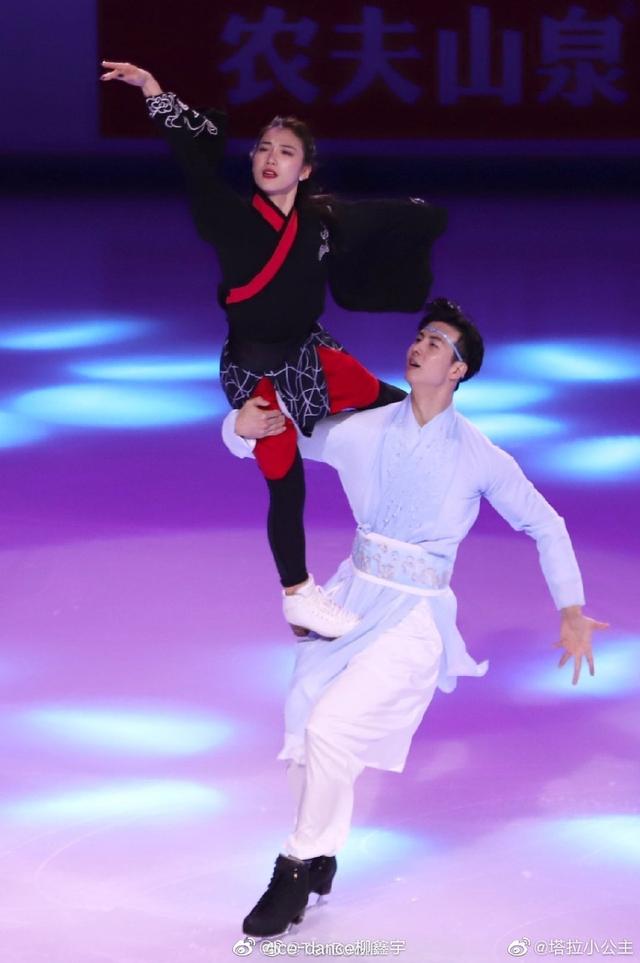 中国冰舞王牌组合再现《陈情令》引爆韩国网络,绝美演绎动人心魄