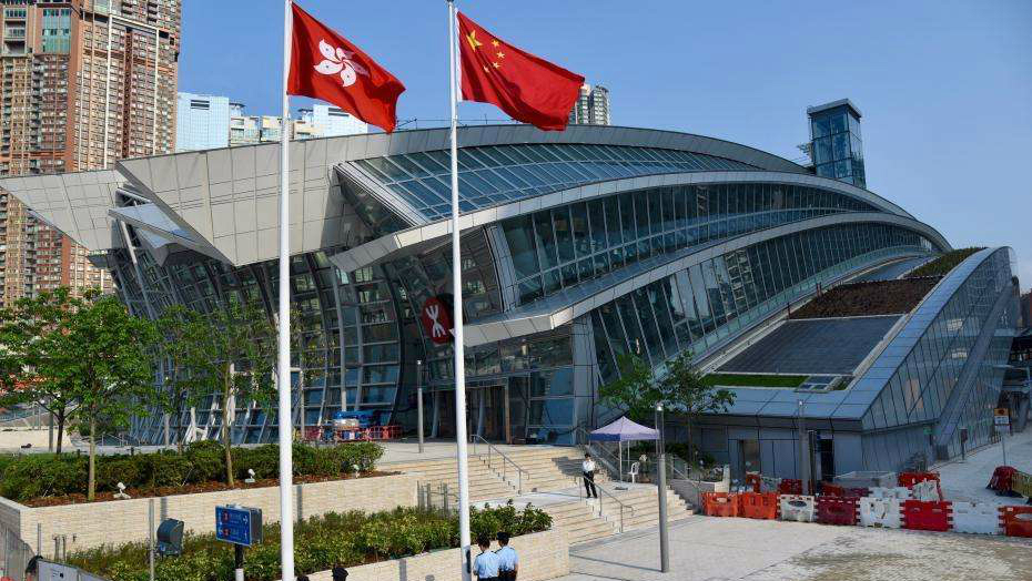 香港境内的综合性铁路交通枢纽——香港西九龙站