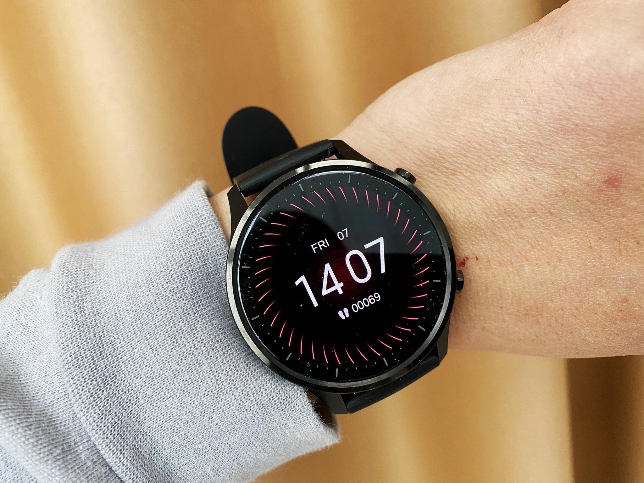 表盘太多!小米手表Color让人都忘记了它的智能AI功能!