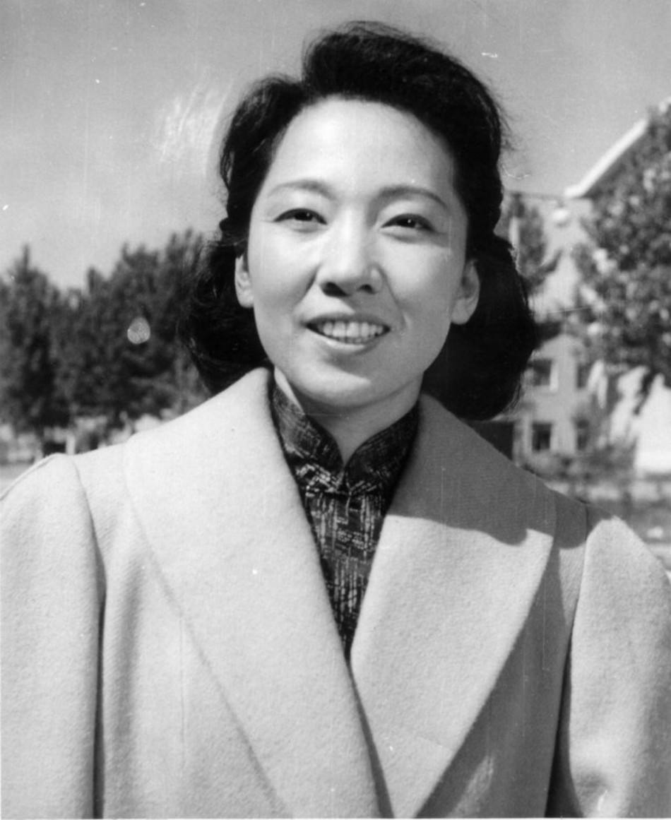 德艺双馨老艺术家,曾获金鸡奖终身成就奖,如今98岁却"被去世"