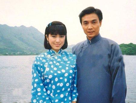 让人印象最深刻的,最喜爱的其实并不是《京华春梦》中的汪明荃,也不是