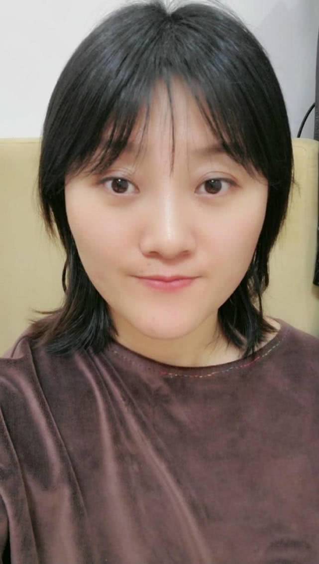 《乡村爱情12》中的知心姐姐,嫁大6岁演员,如今36岁很美很幸福