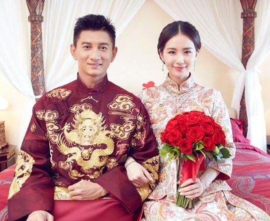 明星夫妻的中式婚纱照,黄晓明杨颖搞笑,杨晓陈妍希甜到鼾