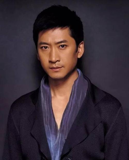 李文亮医生病逝后周杰捐特供珍品大米2万斤告慰医务人员凯旋