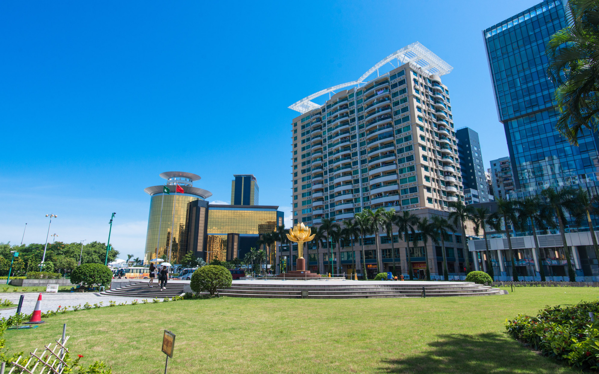 一座广场能成为澳门的地标,竟是因为这尊雕塑