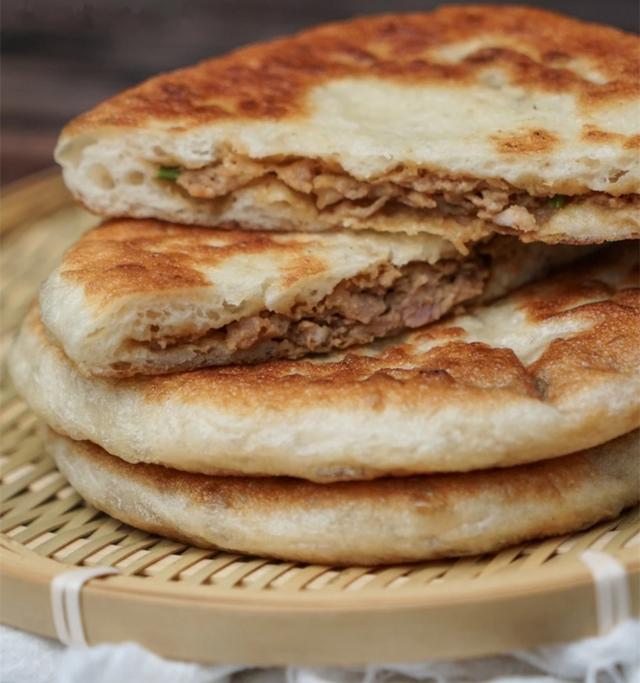 公婆饼制作技术,在家闲着无聊不妨试试这款小吃,制作简单还好吃