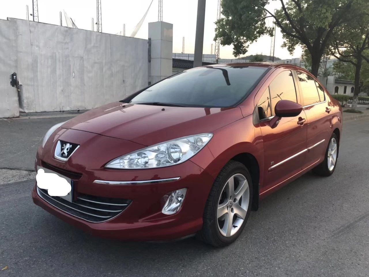 6710年的标致408,精品车况自动挡的法系车,卖不到两万块钱