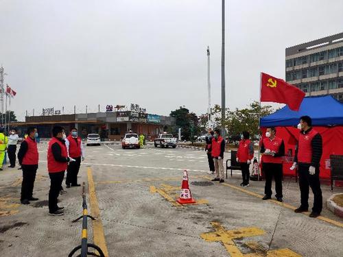 高速服务区保洁人员隐瞒病情逃避检查 被卫辉警方立案侦查休闲区蓝鸢梦想 - Www.slyday.coM 高速服务区保洁人员隐瞒病情逃避检查 被卫辉警方立案侦查休闲区蓝鸢梦想 - Www.slyday.coM