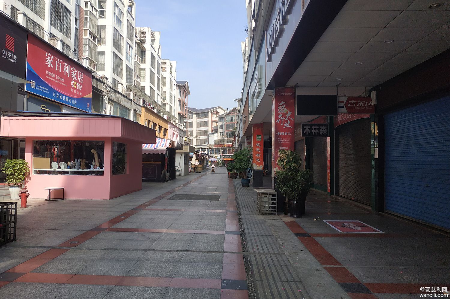 干净开阔门可罗雀,疫情期间的慈利步行街少了一抹烟火味