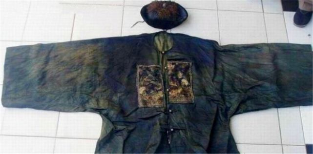 清朝官服的设计者是谁,为何会如此设计?|官服|补服|服饰|士卒|武官_新浪新闻