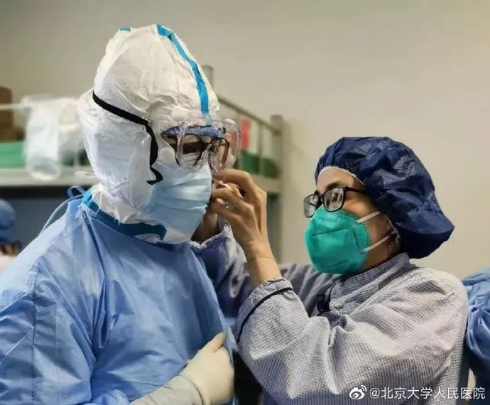 这支上了《新闻联播》的援鄂医疗队,是所有医护人员的缩影