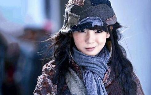 女明星乞丐装:赵丽颖真实,林依晨可爱,最后一位好仙呀