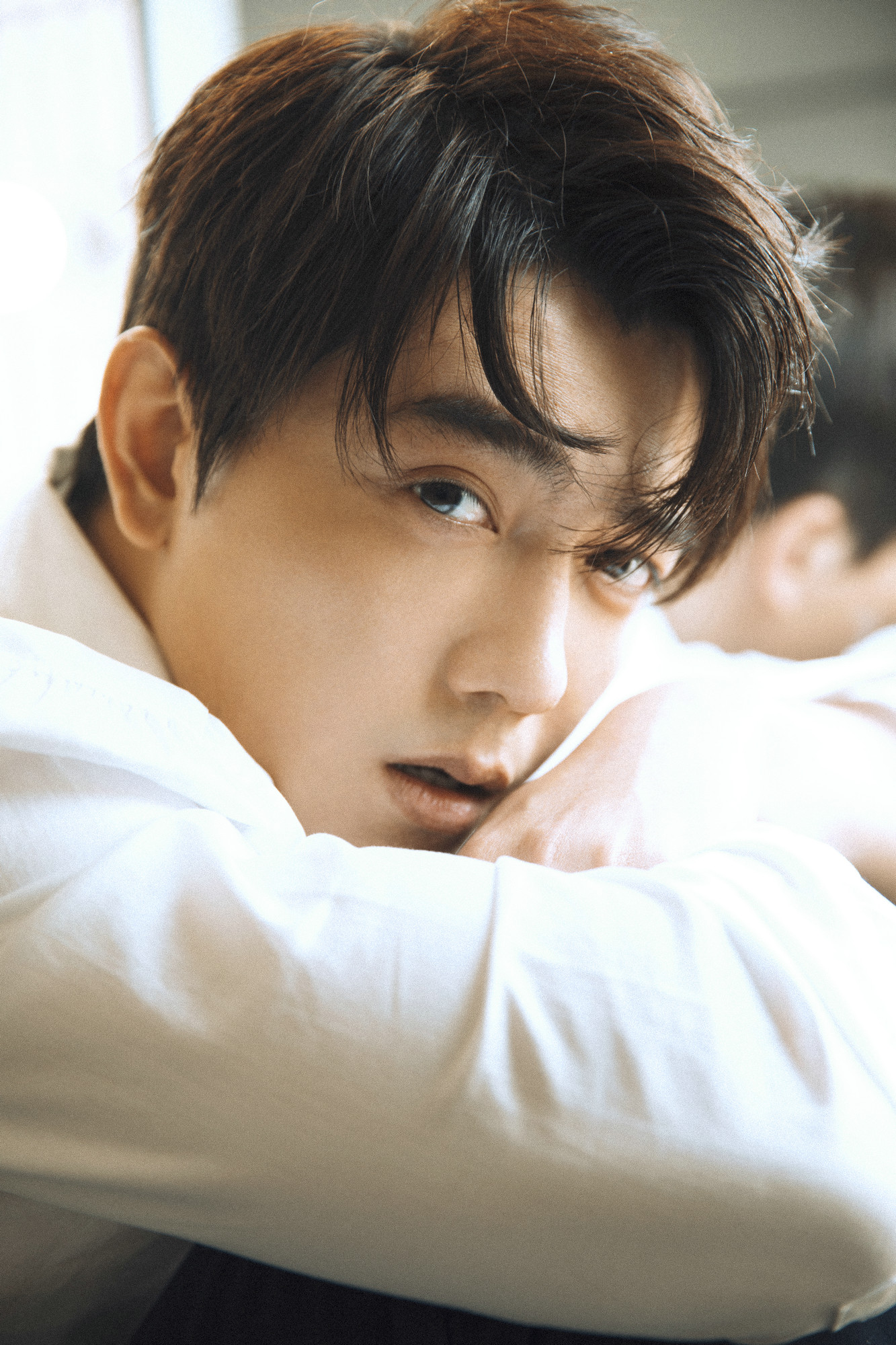 90后演员李亭哲捐款出力在防疫一线为家乡略尽绵薄