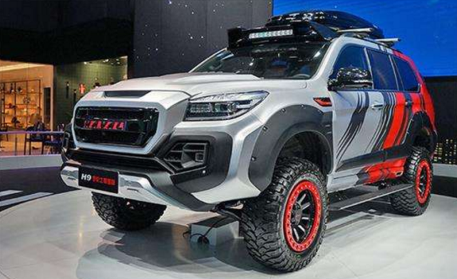 哈弗h9改装越野版,外观大变配红色内饰,再加全新三把锁