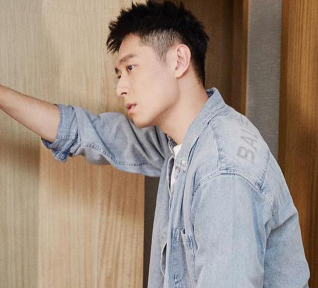 而且,买超的这种细心与体贴并不是为了追求张嘉倪而装出来的,他一直都