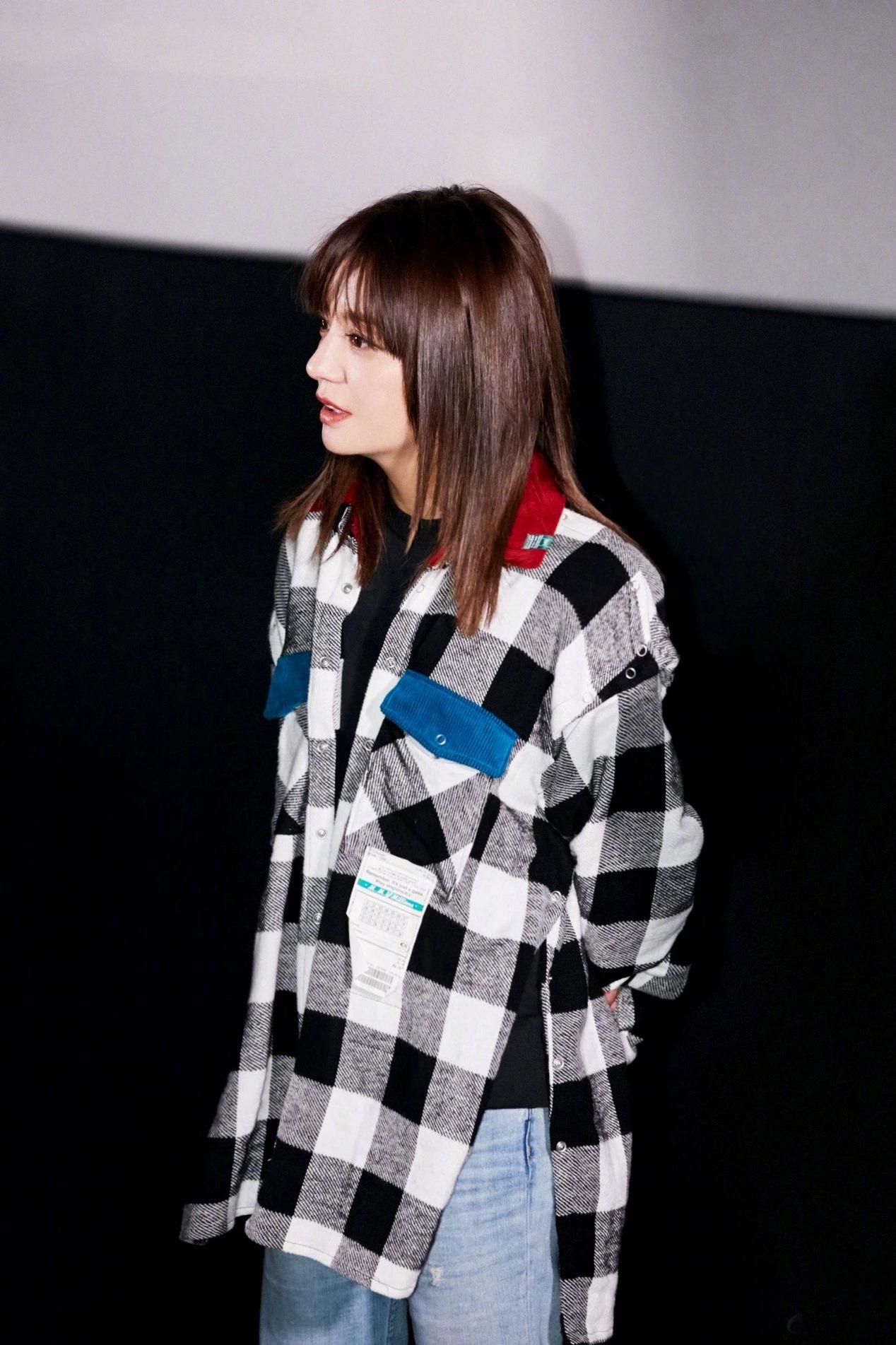 赵薇三套小西装造型,堪称"整容"级搭配