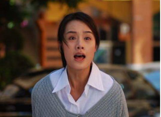 还没毕业就走红了,老公买不起房很贫穷,曾经还做过外卖小哥