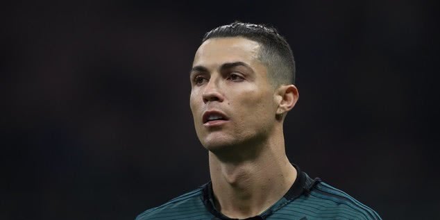 c罗小迷弟东契奇总裁是史上最佳之一皇马肯定很想念他