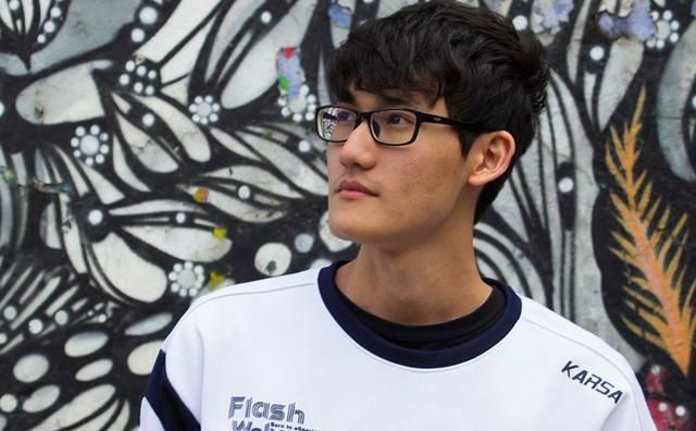 时隔三年,karsa回归闪电狼俱乐部,目前已展开训练