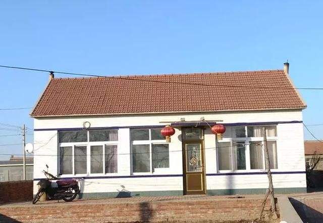 春天到来降水开始增多农村有的瓦房漏雨严重该如何解决