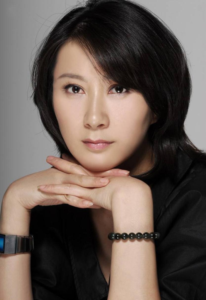 她第一名考进中戏,演坏女人被骂没有红,恩师却夸她比巩俐还优秀