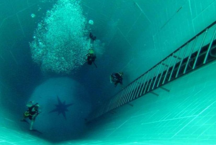 世界最恐怖的3个泳池|泳池|游泳池|水深_新浪新闻