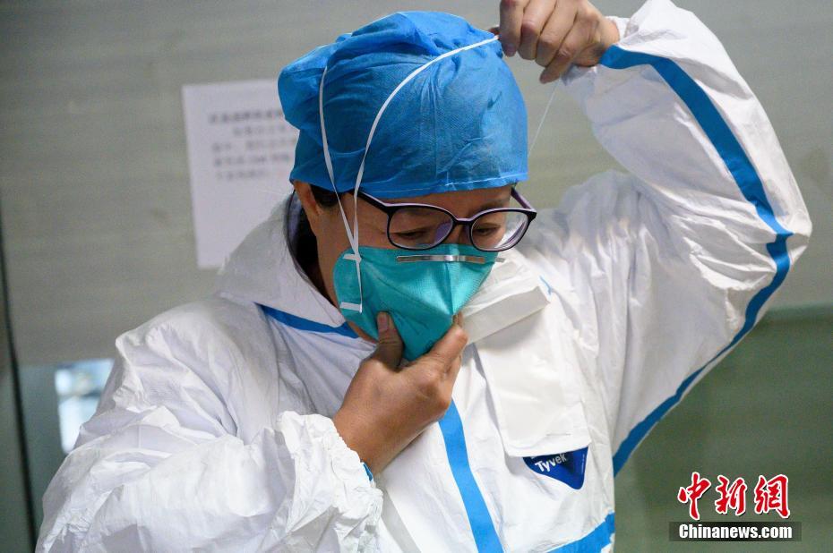 【图刊】"新冠病毒猎手"24小时"捕捉"病毒【图刊】"新冠病毒猎手"24