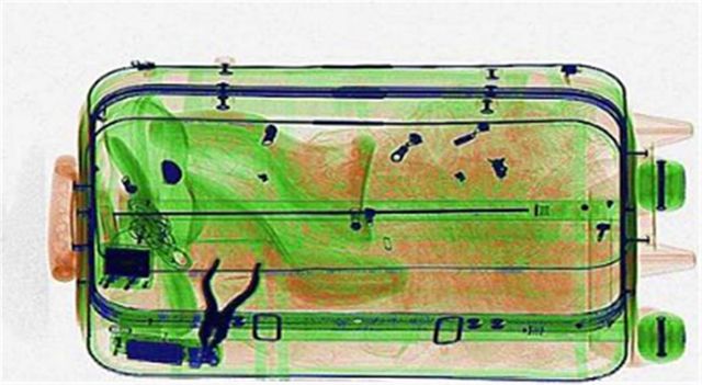 新推出了一个x光安检日常生活中,我们都会遇到安检,无论地铁火车飞机