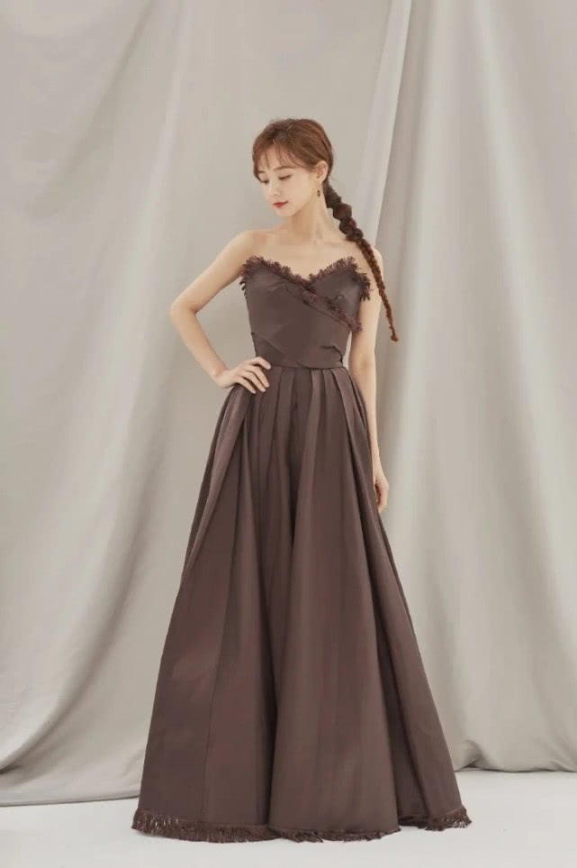 李一桐今年要播作品依旧很多其中这一部最让人期待