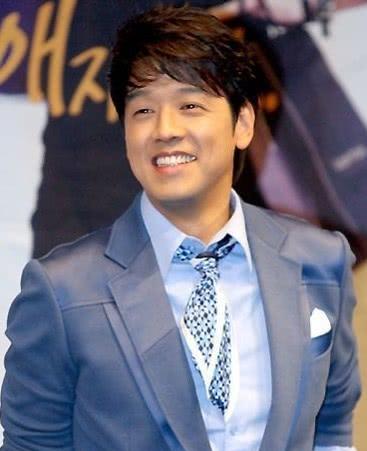 曾是韩流天王,48岁低调再婚,前妻坐月子时跨海藏娇|柳时元|赵秀仁|坐