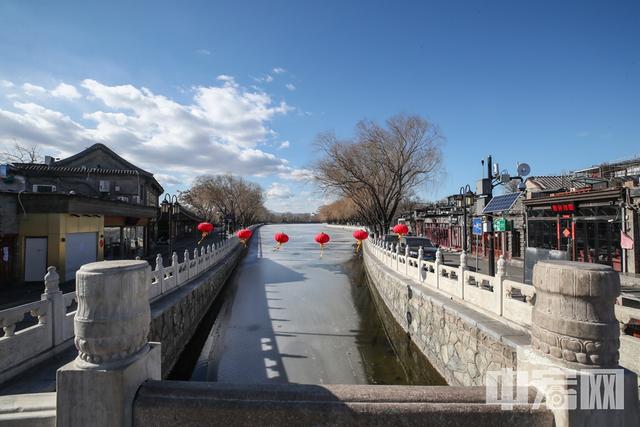 大风"吹"来蓝天 京城现"银锭观山"美景