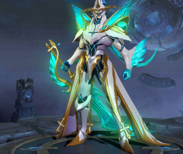 格挡以及伤害,拦都拦不住,据说每个玩铠的玩家都觉得自己能够一打五