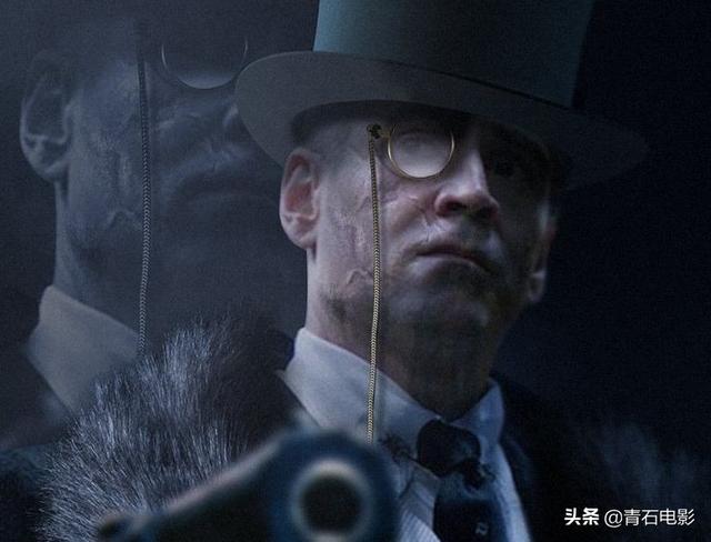 约翰·特托罗饰演哥谭黑帮头目卡迈因·法尔科内,超级反派大云集