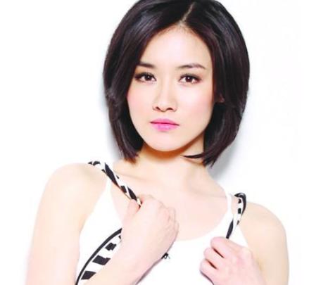 演员侯勇,50岁三婚娶小20岁美女,今娇妻穿丝袜好美|侯勇|沈蓉|丝袜