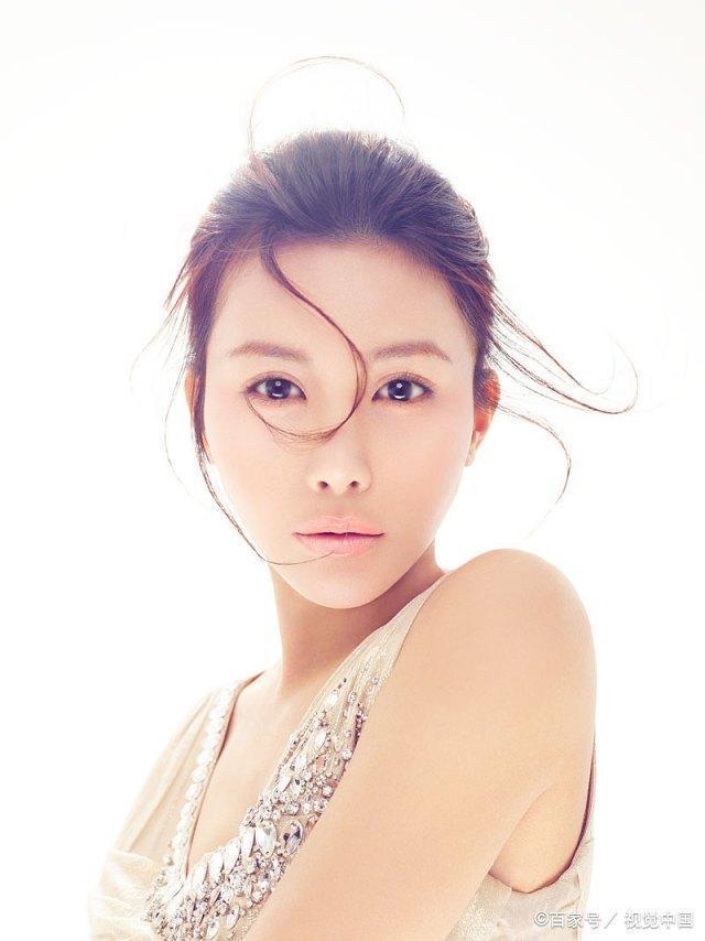 22岁女大学生上《非诚勿扰》征婚爆红的谢佳,10年后又来一次征婚