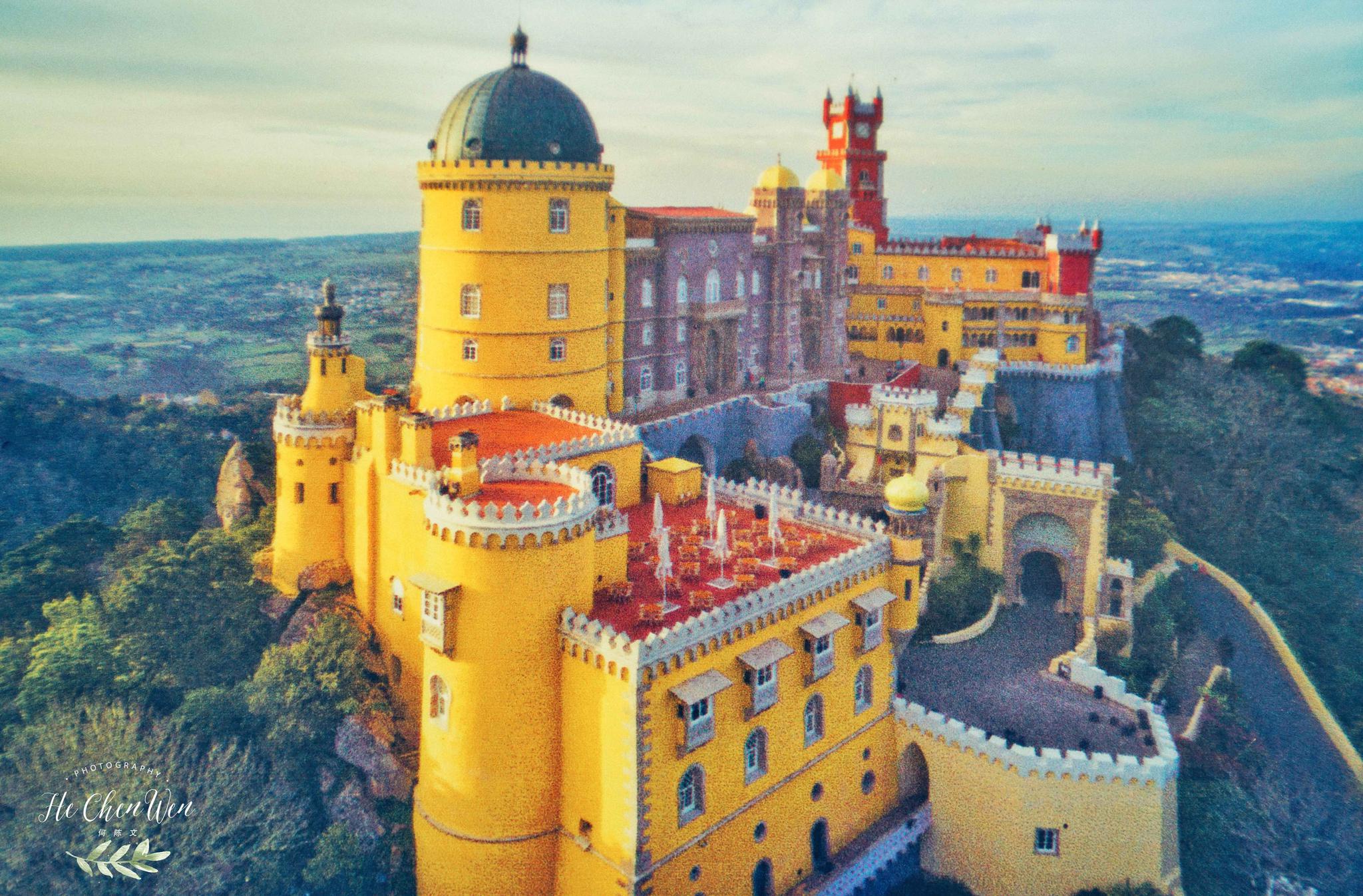 葡萄牙的童话小镇,拥有迷你小长城,迷宫花园被称为伊甸园