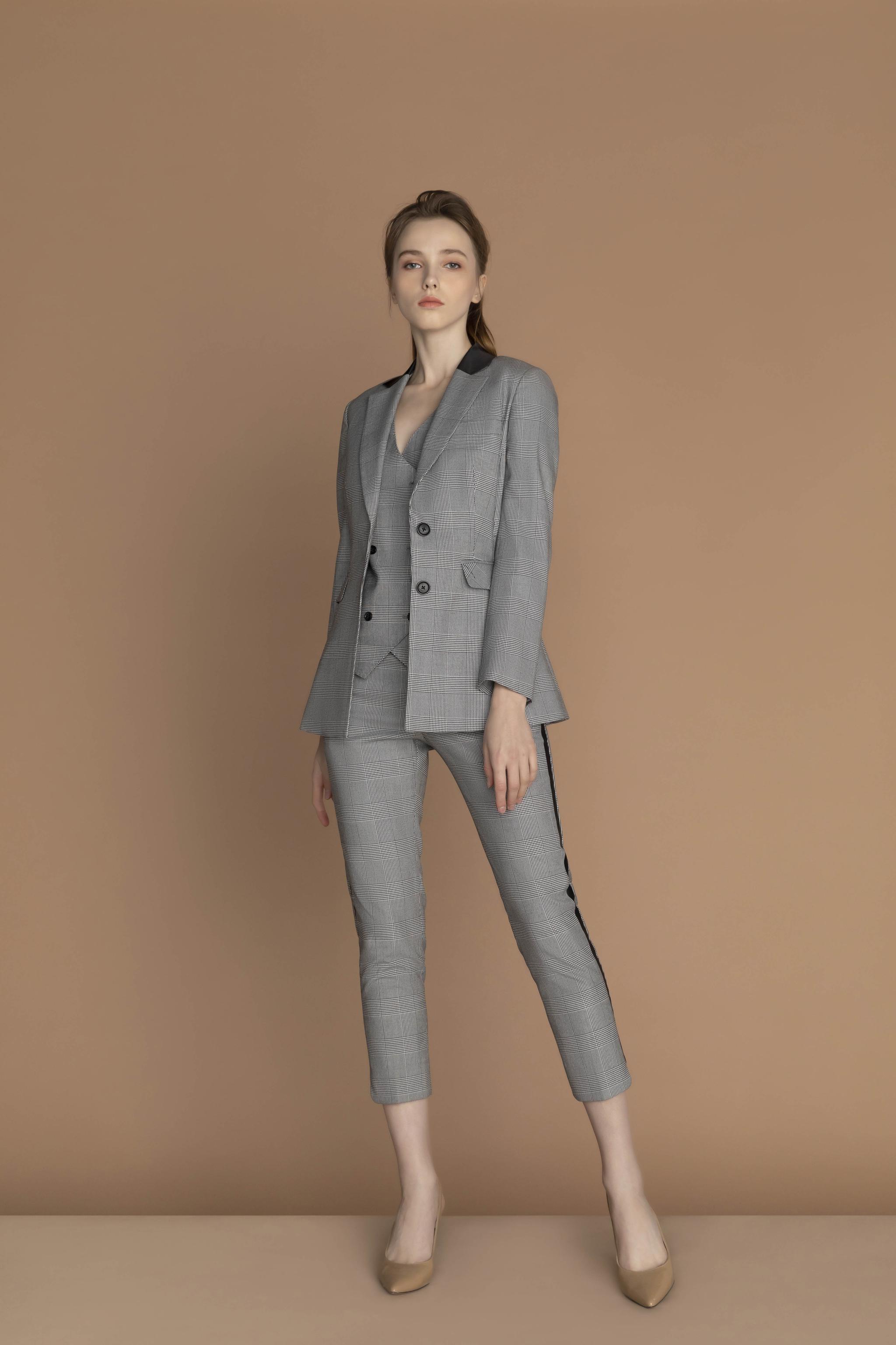 宝马MINI女士车型 优选推荐适合女性驾驶的宝马车型