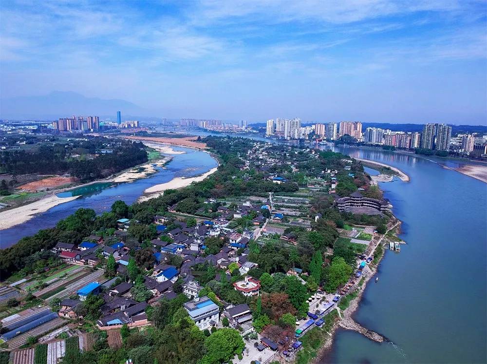 和家人朋友pk烧烤技术想去太阳岛感受信仰的力量想去东方佛都想去乐山