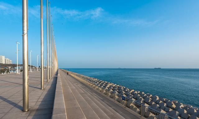 青岛看夜景的好地方，有一个浪漫的名字，因奥运会而得名休闲区蓝鸢梦想 - Www.slyday.coM