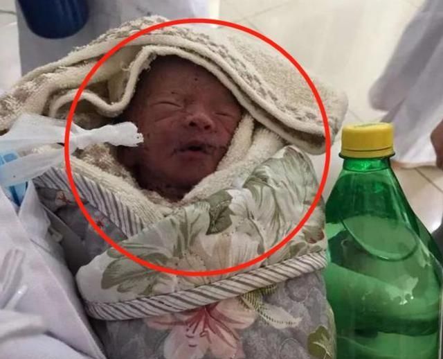 小娟是一个农村女孩,高中毕业没多久就嫁给了同村的丈夫.