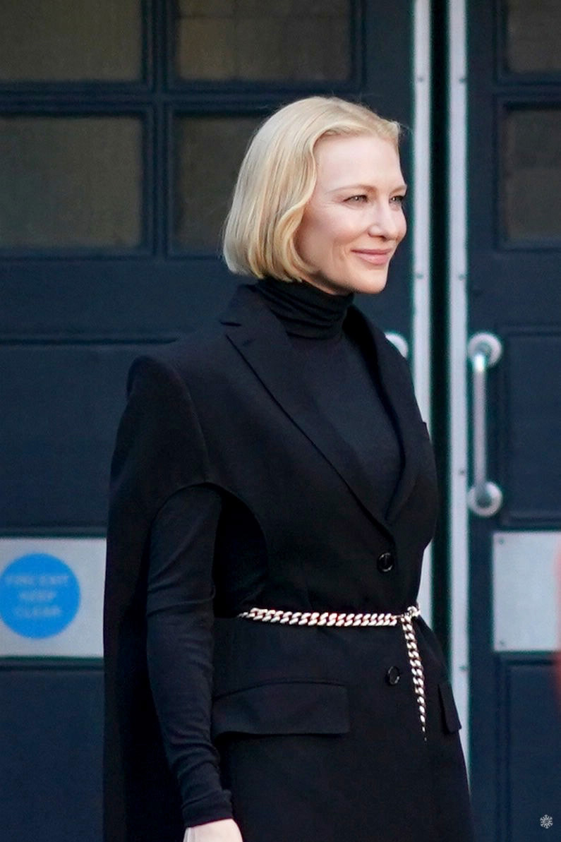 51岁"大魔王"凯特·布兰切特亮相活动!容颜不老,身材更是惊艳|凯特·