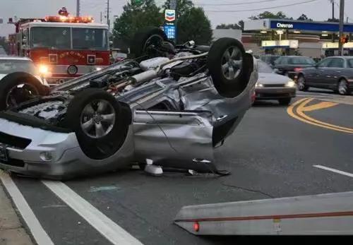 车主需注意，发生车祸时千万别说这3句话，否则保险公司将拒赔！