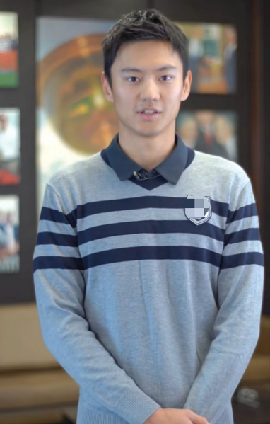 带孩子现身餐厅,欢声笑语气氛融洽|宁泽涛|虞然|绯闻女友_新浪新闻