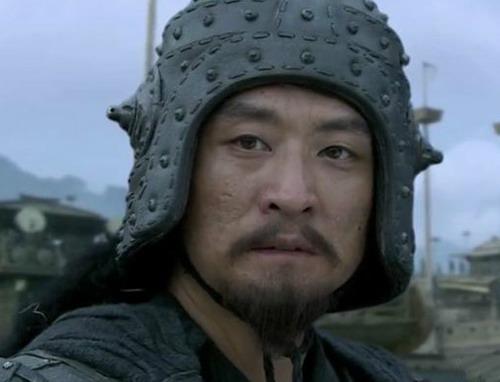 许褚等人;颖川一带的曹洪和夏侯渊;汝南的满宠和李通;孟津和敖仓一