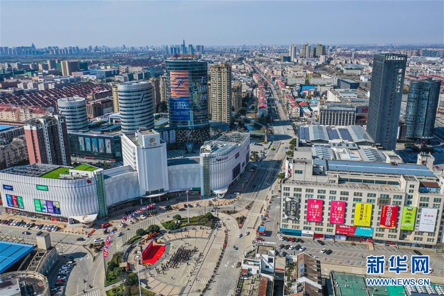 濮院羊毛衫市场下属的包括濮院时尚中心,国贸名品港,世贸大厦,国际