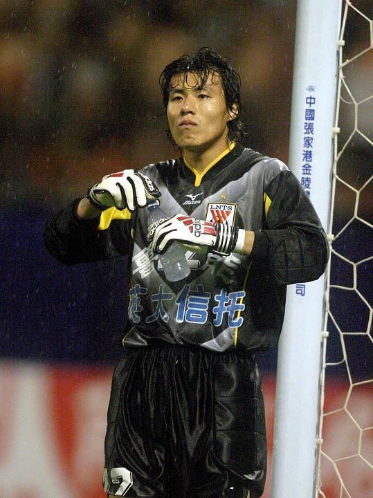 他是鲁能公认的功勋,脾气比王大雷还大,曾一场比赛被打入6球|张蓬生