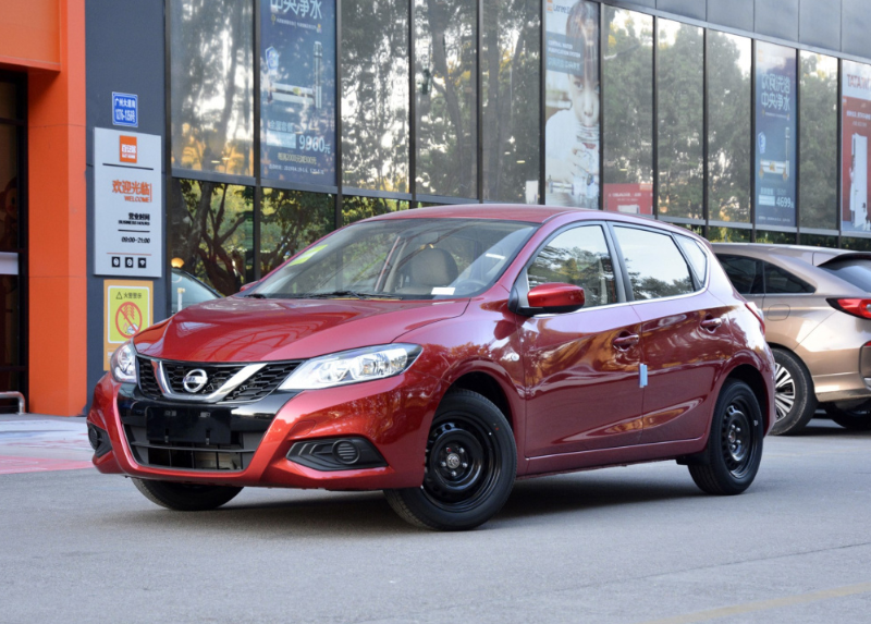 8万多想买一辆代步车,驾驶乐趣 坐着舒服 省油,日产告诉你